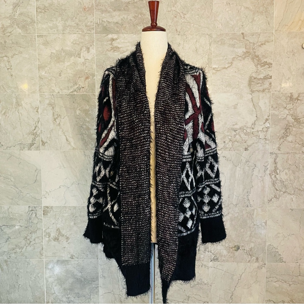 Oliver Aztec Open Front Cardigan - Picture 2 of 8